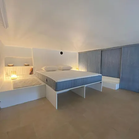 Front De 2-4 Personnes Appartement *